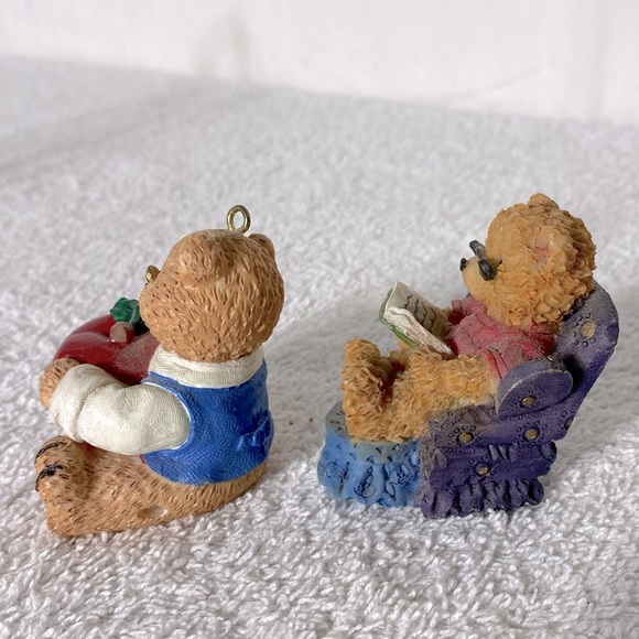 Vintage Adorable Bear Figurines on Swing - Picture 5 of 11